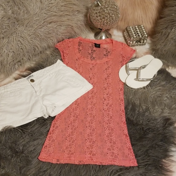 Vanity Tops - 💮Vanity Pink Lace T💮 Vanity Tops - 💮Vanity Pink Lace T💮